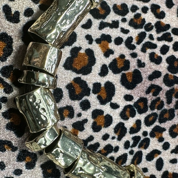 Chicos chunky hammered gold tube beads with four leather strands, NWOT - Picture 9 of 12